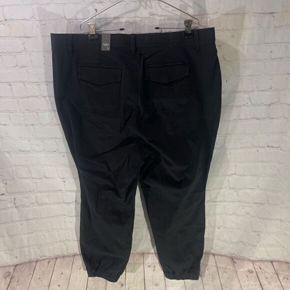 Torrid Twill Joggers NWT - Picture 2 of 8